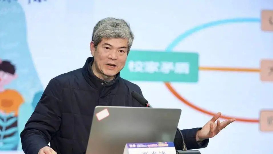 DeepSeek暂停API服务充值,香港二四六开奖结果-开奖记录,精准解释落实及其象征意义_体验版V1.13